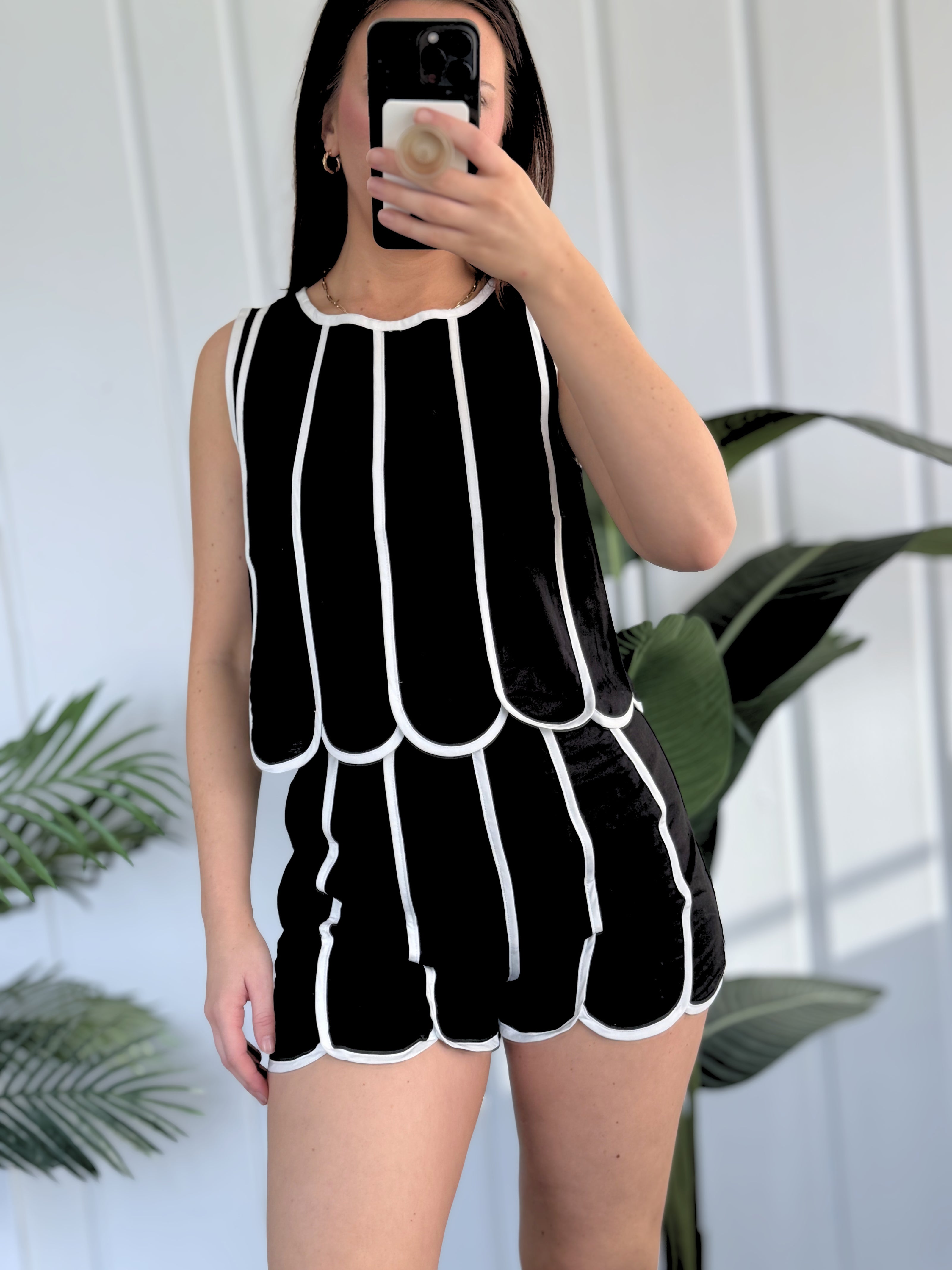 Alexa Scalloped Crop Top and Shorts Matching Set