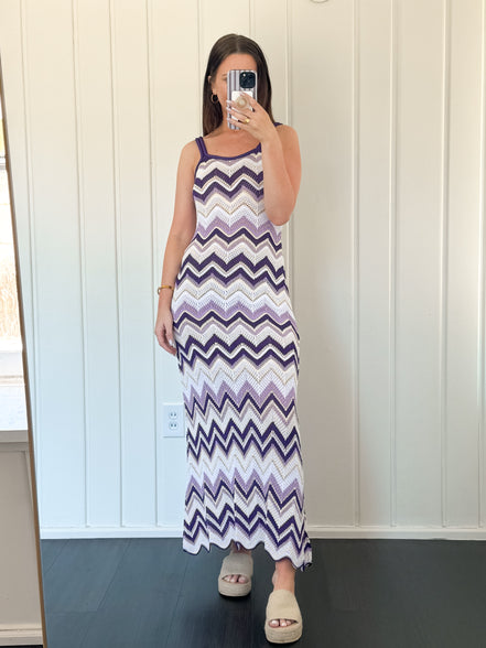 Ripple Knit Beach Dress with Wavy Color Pattern
